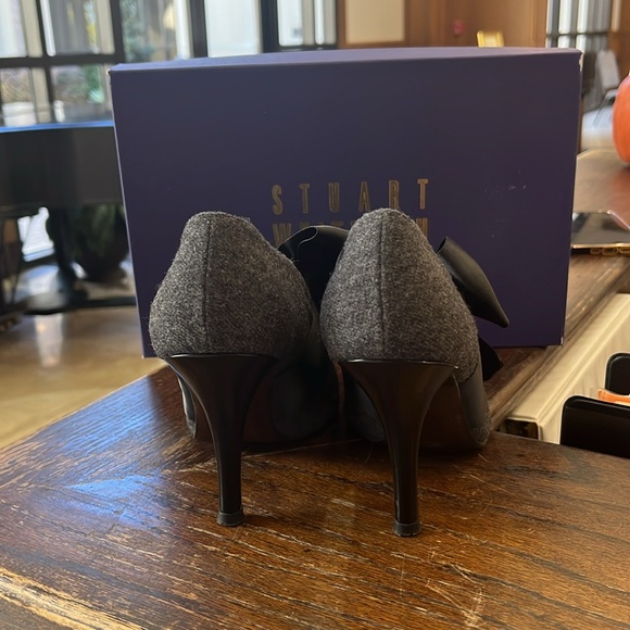 Stuart Weitzman heels - great condition! - Picture 3 of 6